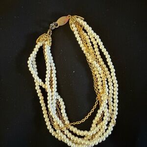 Elegant, lovely always appropriate! Marvell’s pearls